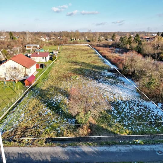 Građevinsko zemljište 8097 m2 za stanogradnju Zagreb/Rugvica/Črnec Rugvički